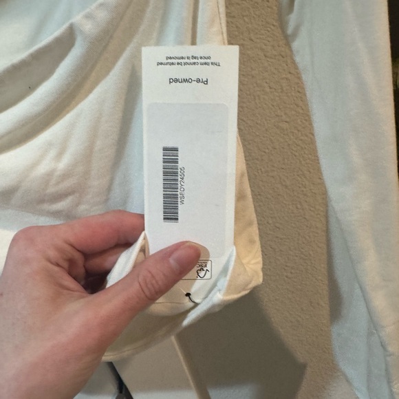 SER.O.YA Cream Long Sleeve Top - Picture 3 of 8